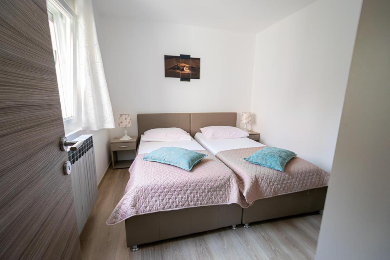 Two-Bedroom Apartment In Crikvenica Xcvii エクステリア 写真