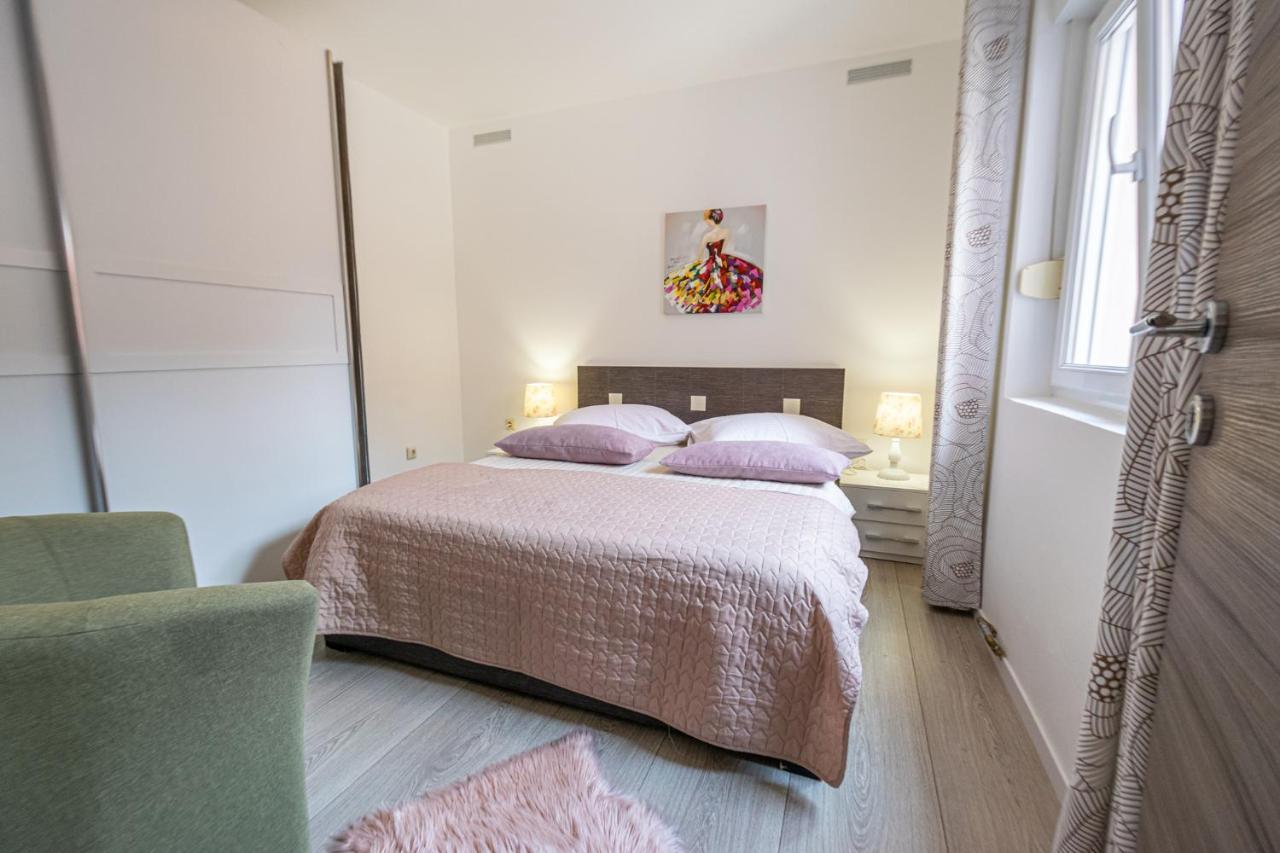 Two-Bedroom Apartment In Crikvenica Xcvii エクステリア 写真