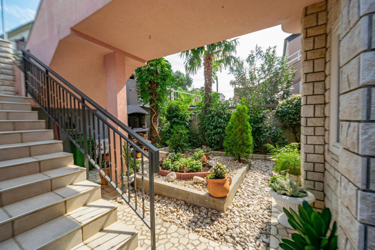 Two-Bedroom Apartment In Crikvenica Xcvii エクステリア 写真