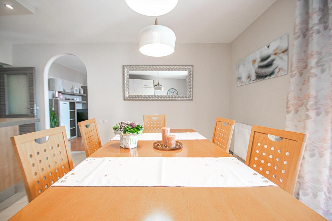 Two-Bedroom Apartment In Crikvenica Xcvii エクステリア 写真