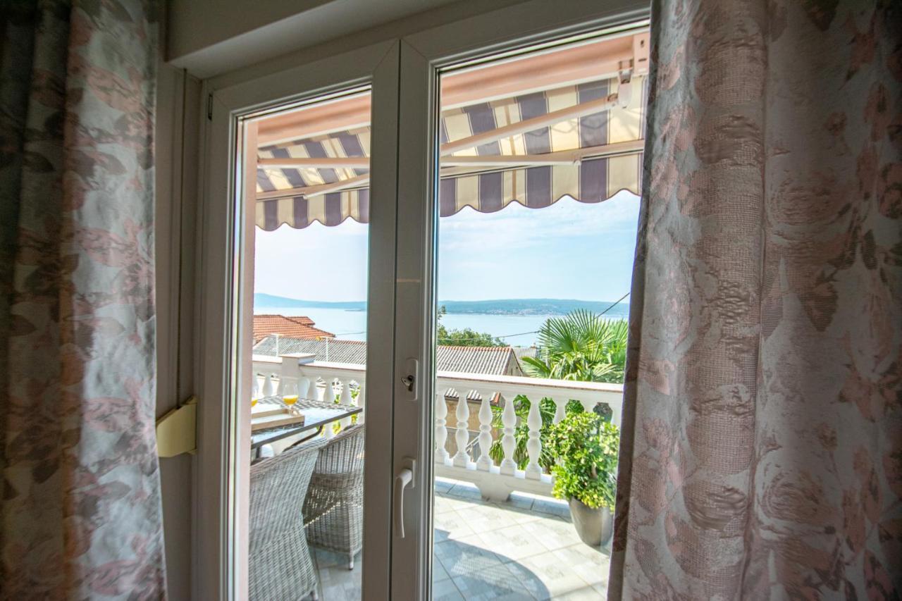 Two-Bedroom Apartment In Crikvenica Xcvii エクステリア 写真