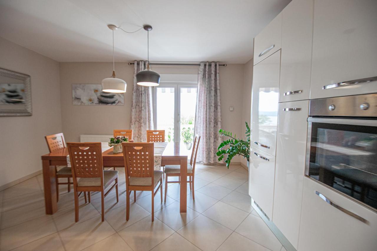 Two-Bedroom Apartment In Crikvenica Xcvii エクステリア 写真