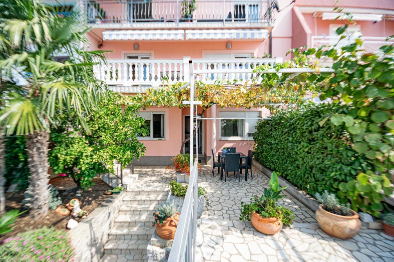 Two-Bedroom Apartment In Crikvenica Xcvii エクステリア 写真