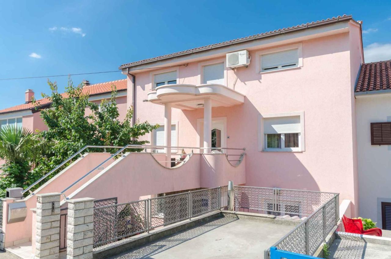 Two-Bedroom Apartment In Crikvenica Xcvii エクステリア 写真