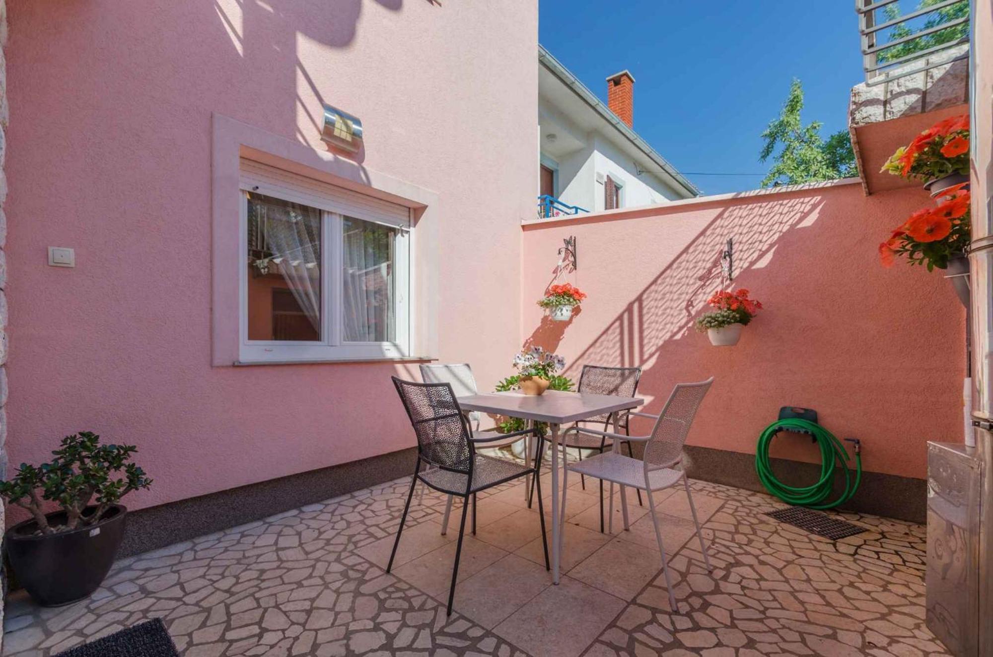 Two-Bedroom Apartment In Crikvenica Xcvii エクステリア 写真