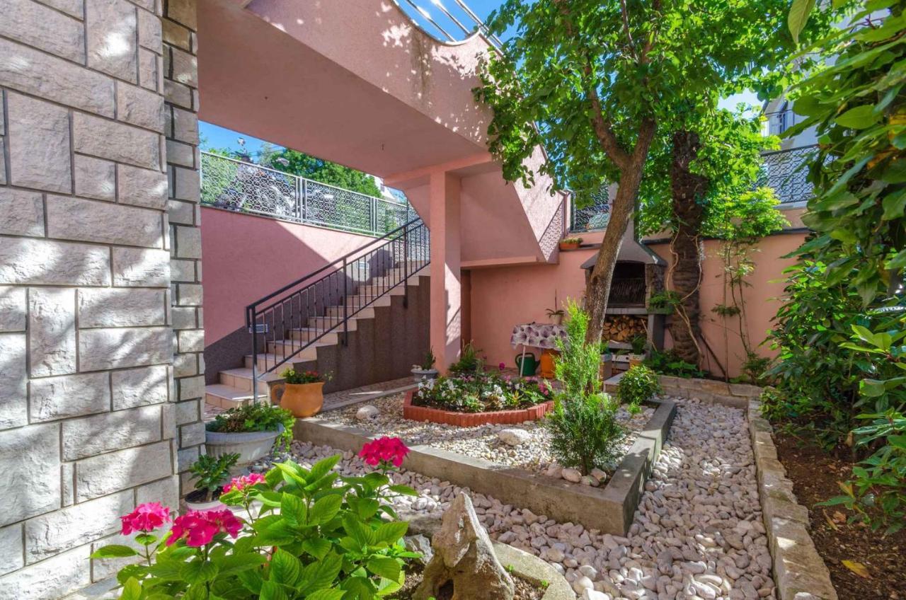 Two-Bedroom Apartment In Crikvenica Xcvii エクステリア 写真